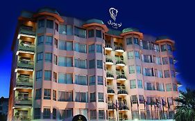 Le Royal Hotel